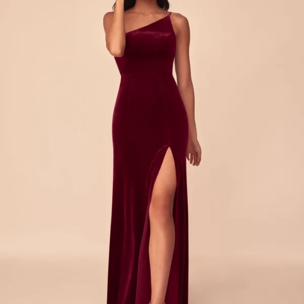 Azazie wine colored velvet assymetrical dress in size A20